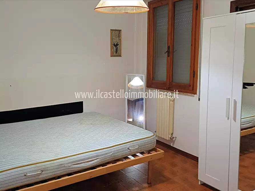 Immagine 5 di Appartamento in vendita  in strada di Scacciapensieri, 47 a Siena