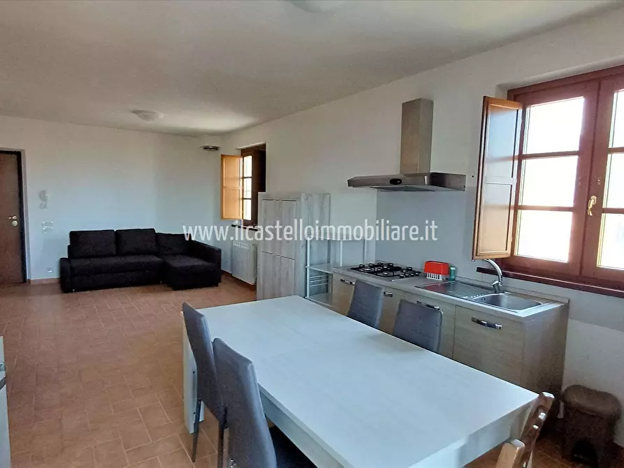 Immagine 4 di Appartamento in vendita  in via Della Resistenza, 44 a Cetona