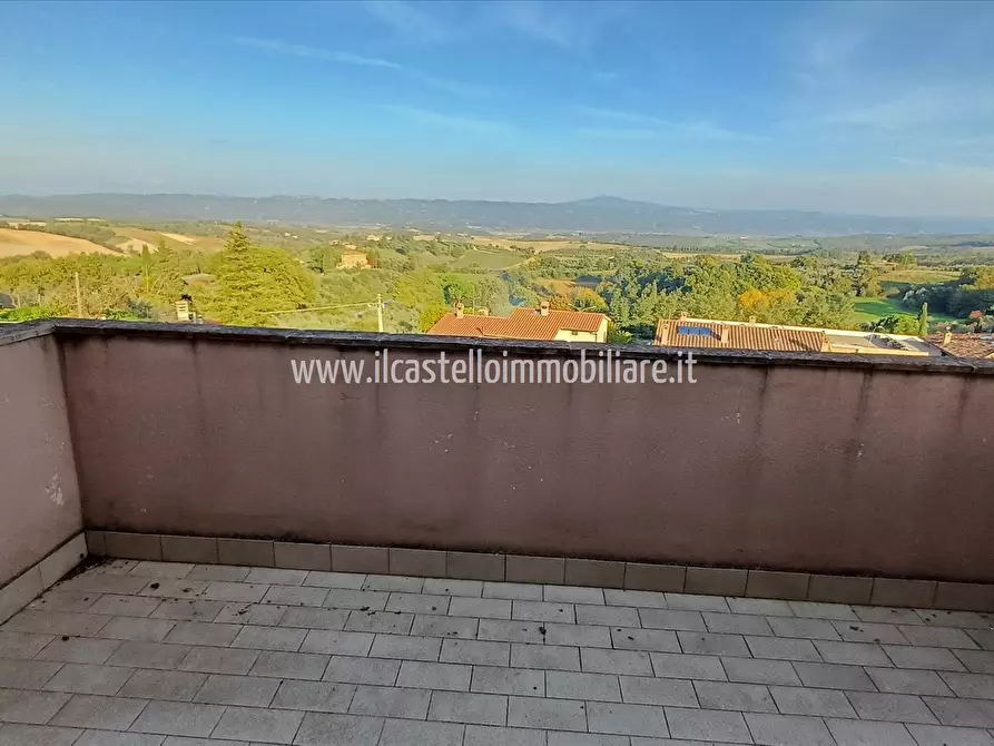 Immagine 8 di Appartamento in vendita  in via Della Resistenza, 44 a Cetona