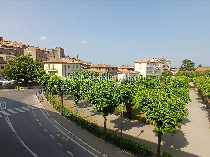 Immagine 10 di Appartamento in vendita  in viale Amiata, 8 a Sarteano