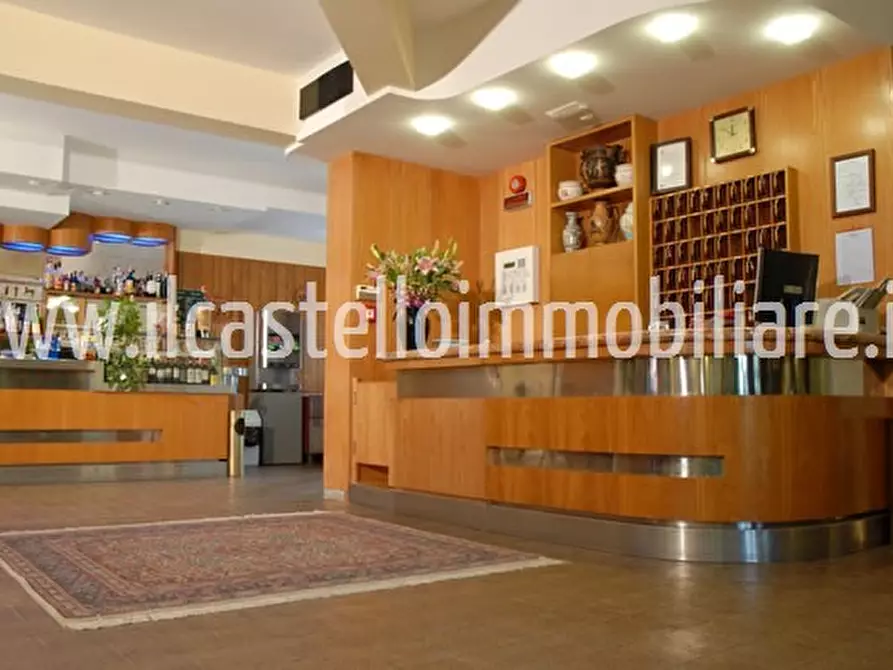 Immagine 2 di Albergo/B&B/Residence in vendita  in via Delle Orchidea, 1 a Chiusi