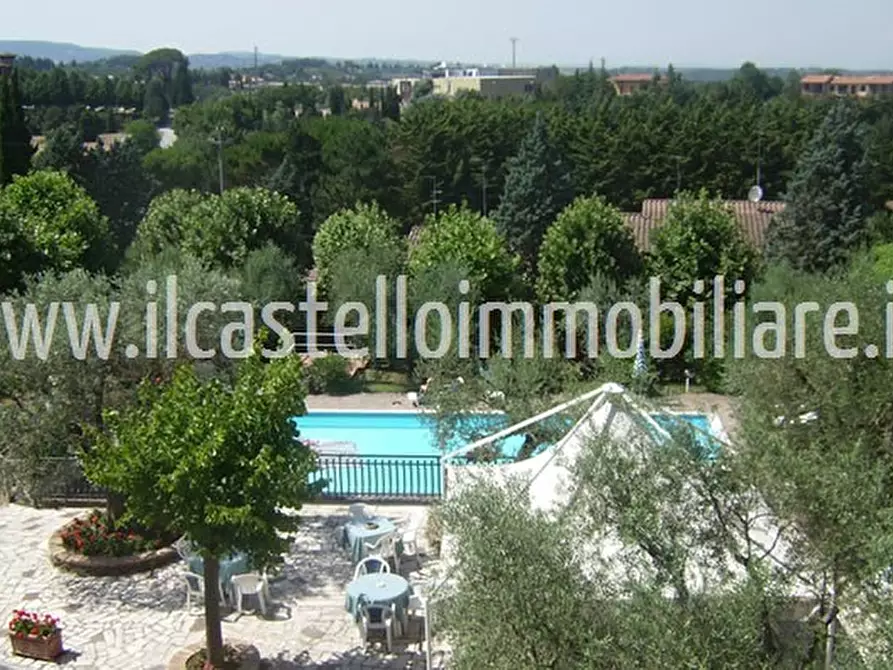 Immagine 6 di Albergo/B&B/Residence in vendita  in via Delle Orchidea, 1 a Chiusi