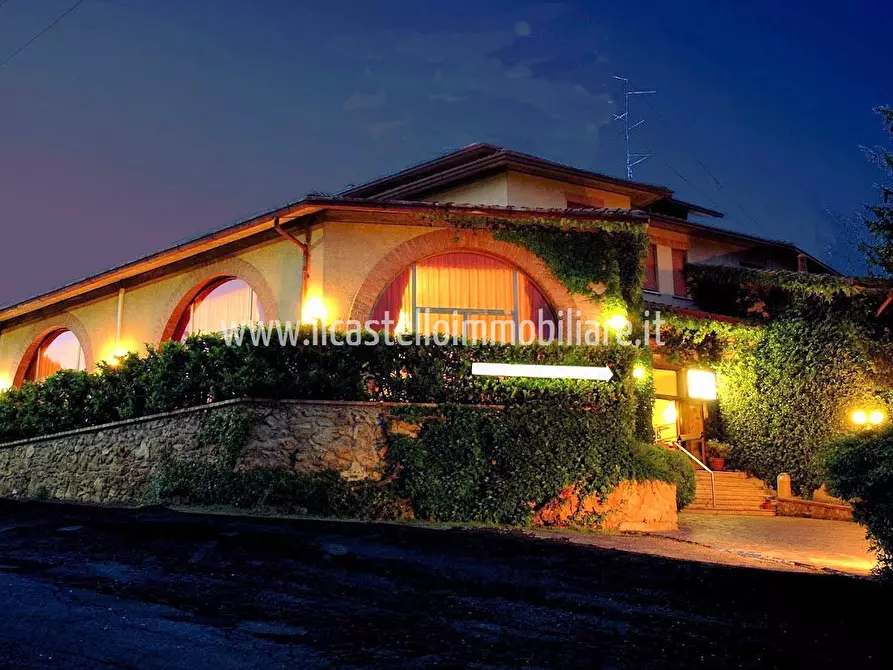 Immagine 9 di Albergo/B&B/Residence in vendita  in via Delle Orchidea, 1 a Chiusi