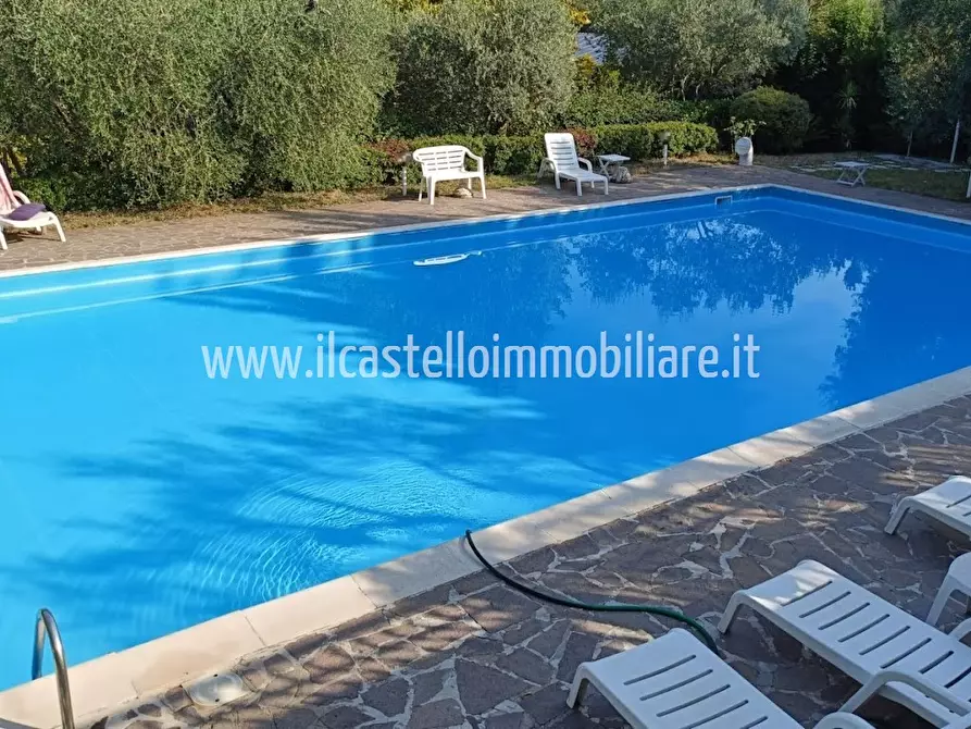 Immagine 10 di Albergo/B&B/Residence in vendita  in via Delle Orchidea, 1 a Chiusi