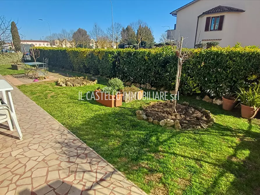 Immagine 4 di Villa in vendita  in via Beato Alberto, 4 a Sarteano