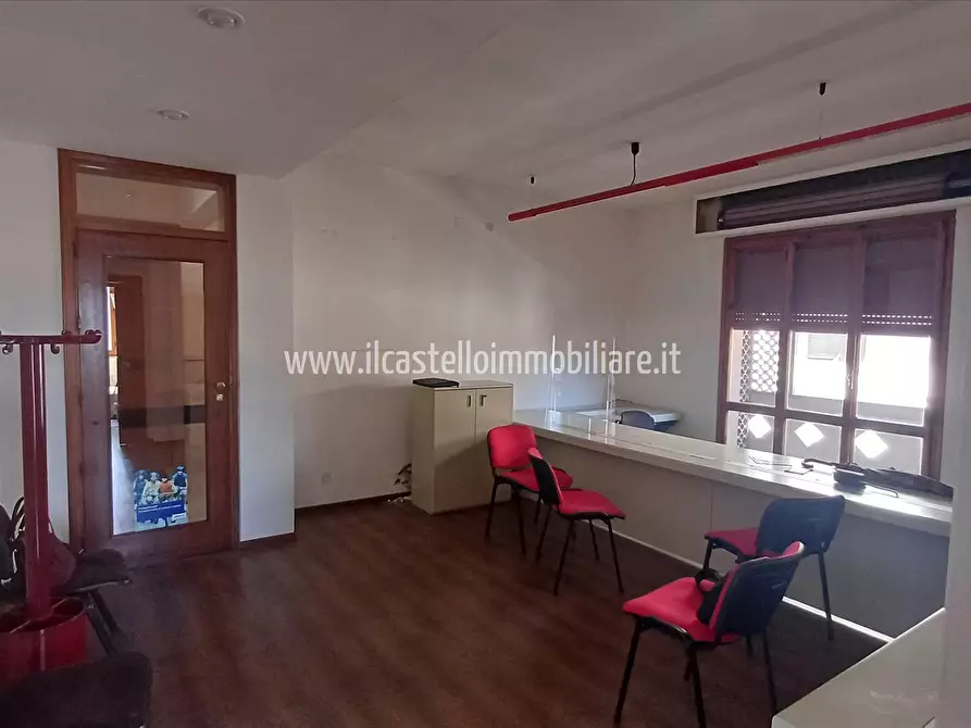 Immagine 8 di Appartamento in vendita  in via Mameli, 37 a Chiusi