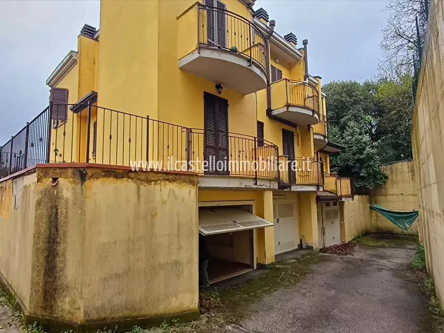 Immagine 3 di Appartamento in vendita  in via Ansano Landucci, 82 a Torrita Di Siena