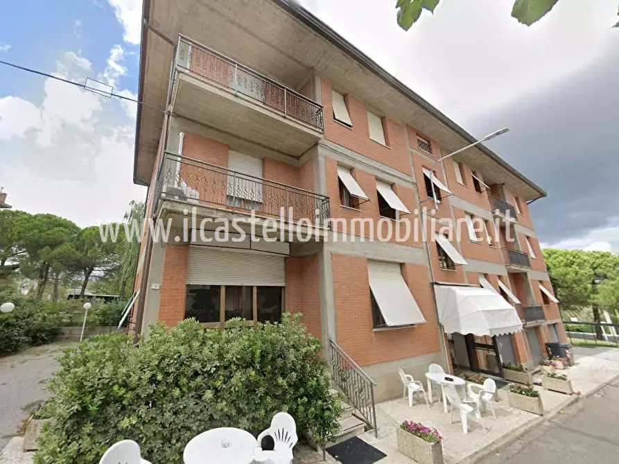 Immagine 1 di Albergo/B&B/Residence in vendita  in via Delle Terme Sud a Montepulciano