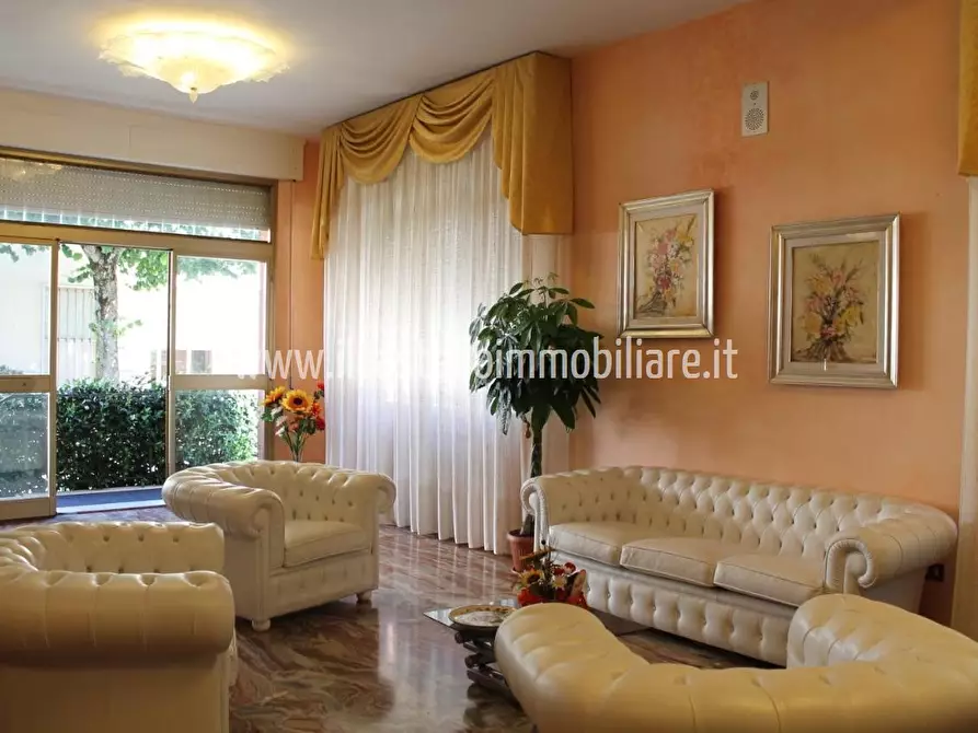 Immagine 5 di Albergo/B&B/Residence in vendita  in via Delle Terme Sud a Montepulciano