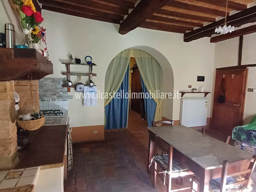 Immagine 3 di Appartamento in vendita  a Sarteano