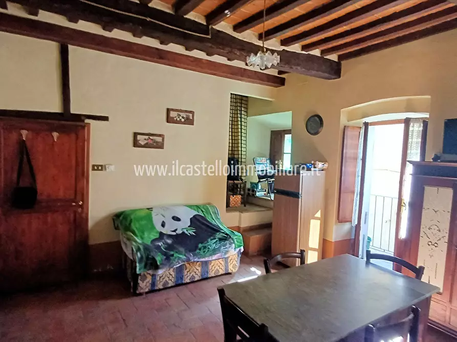 Immagine 5 di Appartamento in vendita  a Sarteano