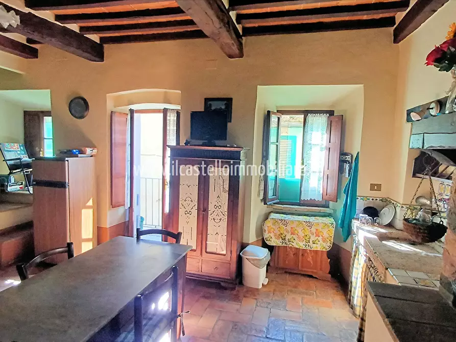 Immagine 6 di Appartamento in vendita  a Sarteano