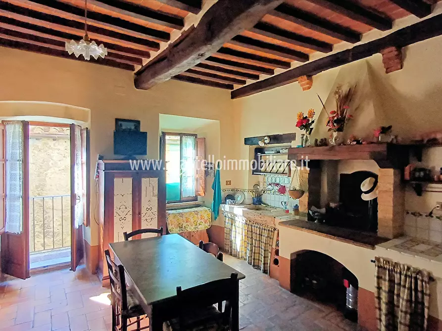 Immagine 7 di Appartamento in vendita  a Sarteano