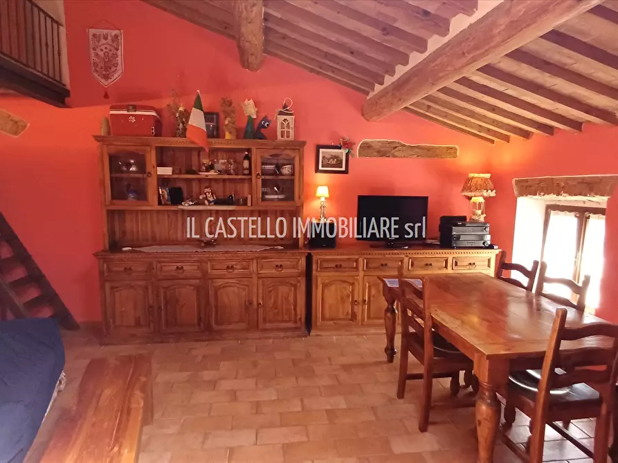 Immagine 6 di Appartamento in vendita  in via del Poggione, 23 a Sarteano