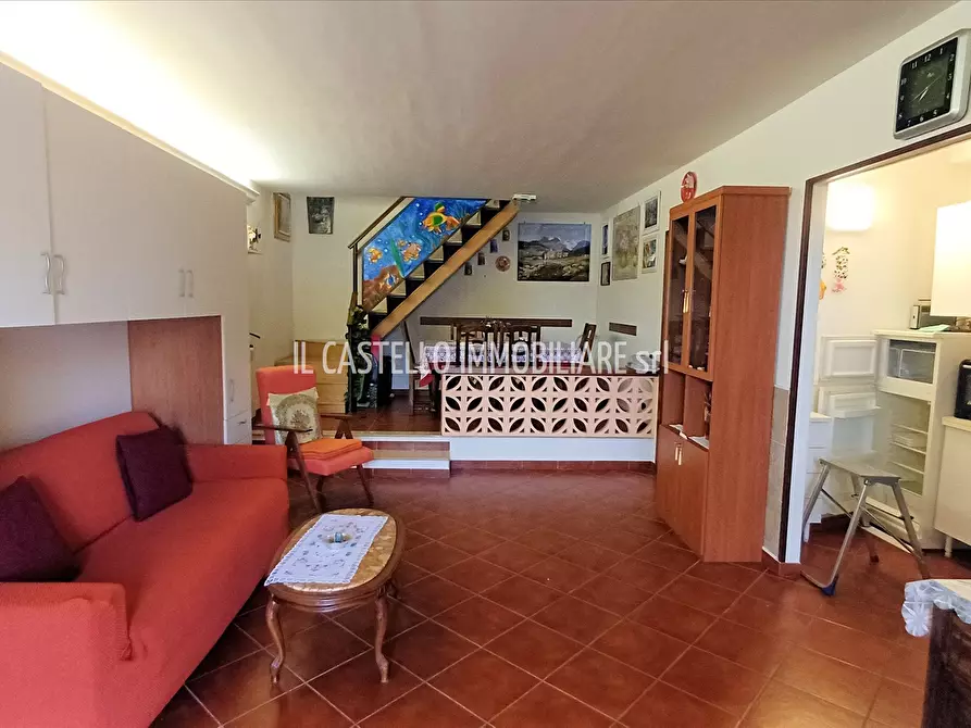 Immagine 8 di Appartamento in vendita  in via Monte Cervino, 17 a Sarteano