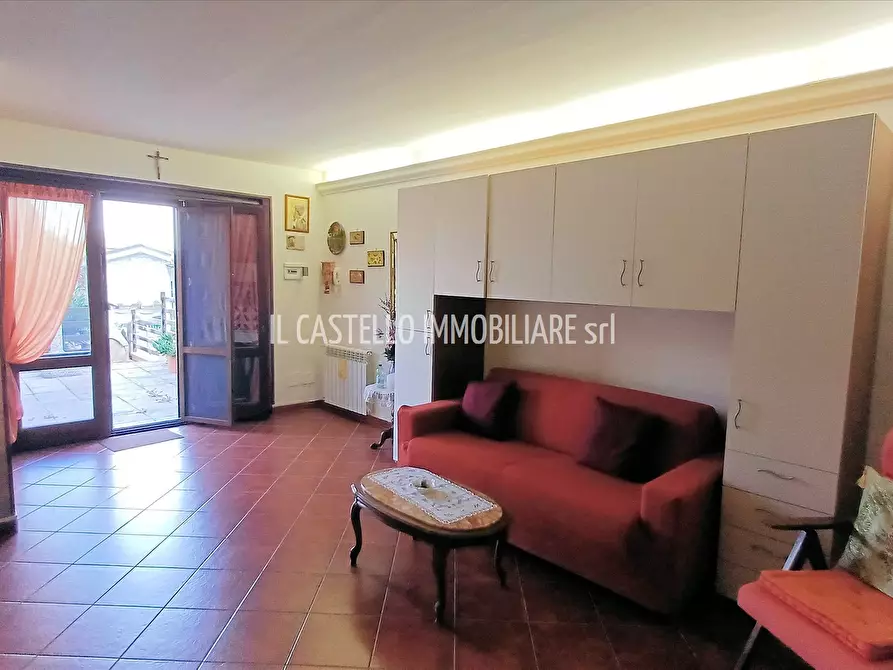 Immagine 10 di Appartamento in vendita  in via Monte Cervino, 17 a Sarteano