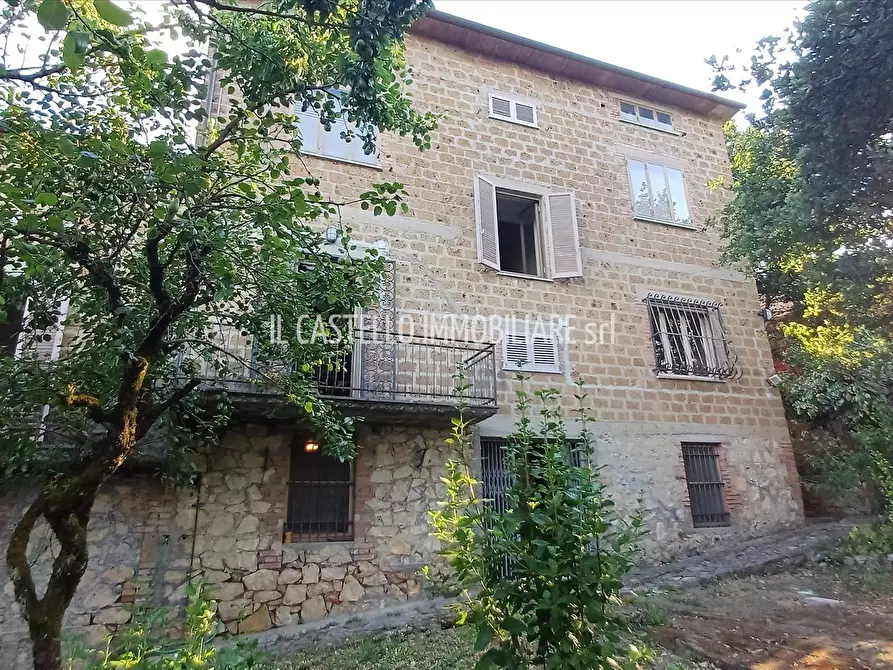 Immagine 3 di Villa in vendita  in via Del Tamburino, 183 a Cetona