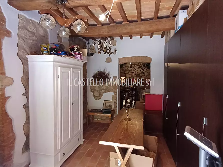 Immagine 10 di Appartamento in vendita  a Sarteano