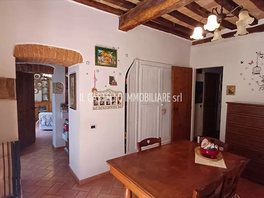 Immagine 8 di Appartamento in vendita  a Sarteano