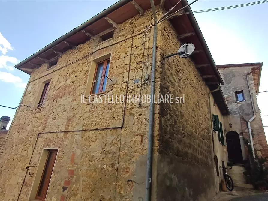 Immagine 4 di Appartamento in vendita  in via Della Pergola, 10 a Sarteano