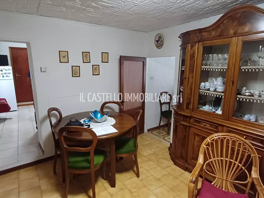 Immagine 7 di Appartamento in vendita  in via Della Pergola, 10 a Sarteano