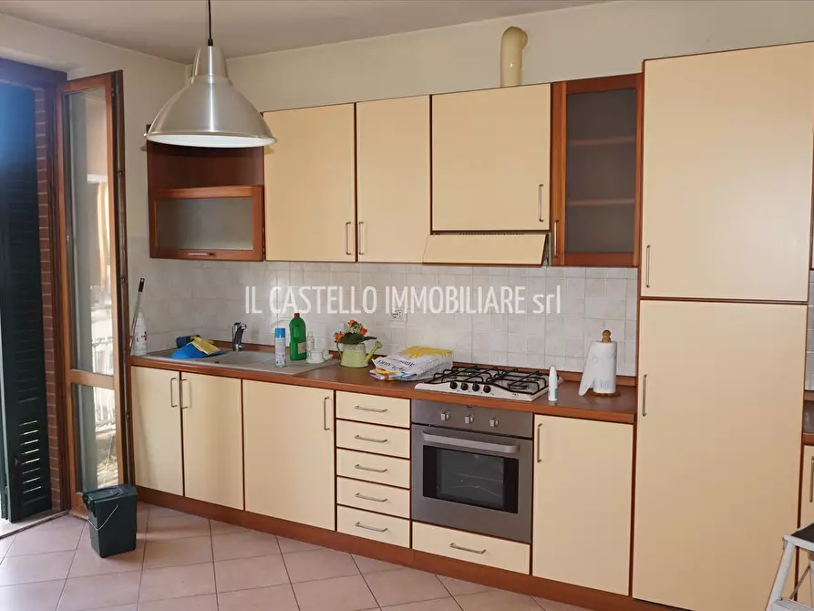 Immagine 3 di Appartamento in vendita  in via Spagna, 1/A a Torrita Di Siena