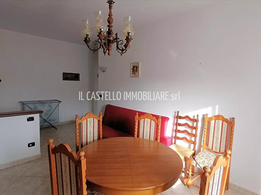 Immagine 4 di Appartamento in vendita  in piazza Dante, 6 a Chiusi