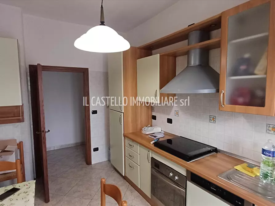 Immagine 7 di Appartamento in vendita  in piazza Dante, 6 a Chiusi