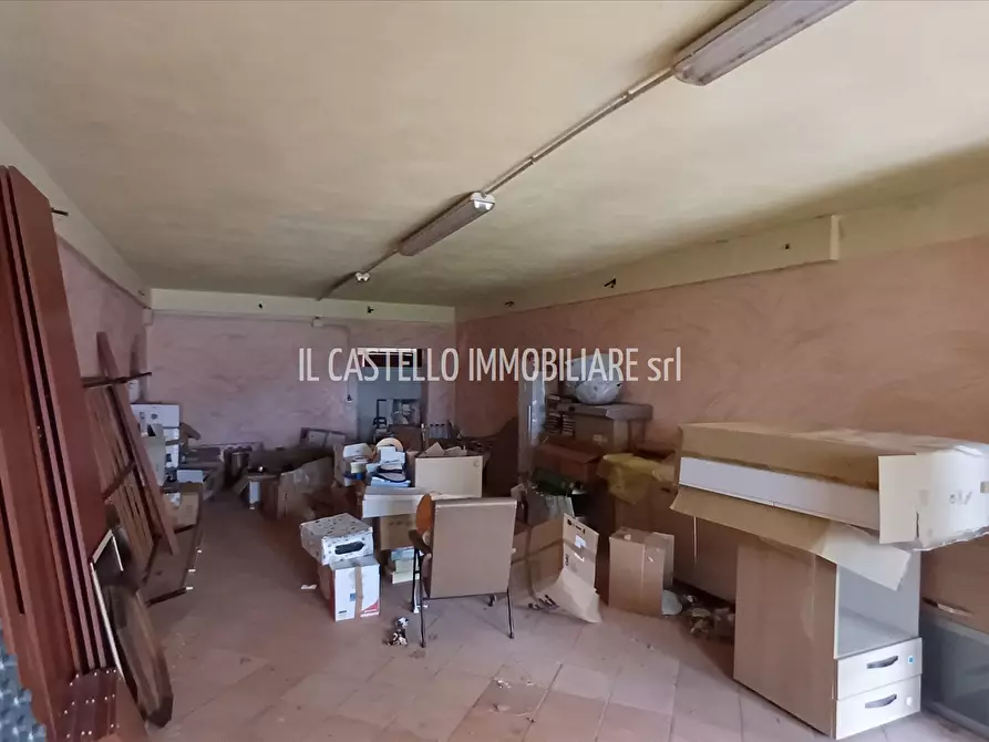 Immagine 4 di Villa in vendita  in via Lago Trasimeno 2 a Torrita Di Siena