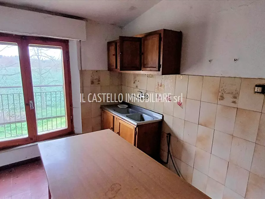 Immagine 5 di Villa in vendita  in via Lago Trasimeno 2 a Torrita Di Siena