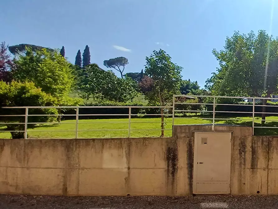 Immagine 4 di Appartamento in vendita  in piazza Dante, 6 a Chiusi