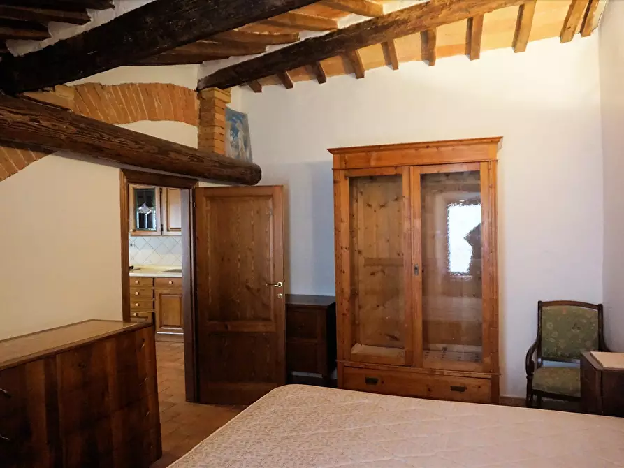 Immagine 8 di Appartamento in vendita  in Corso Garibaldi, 18 a Sarteano