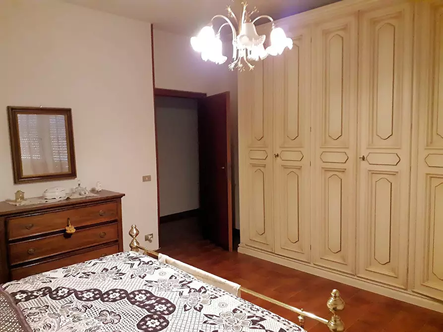 Immagine 2 di Appartamento in vendita  in piazza Dante, 6 a Chiusi