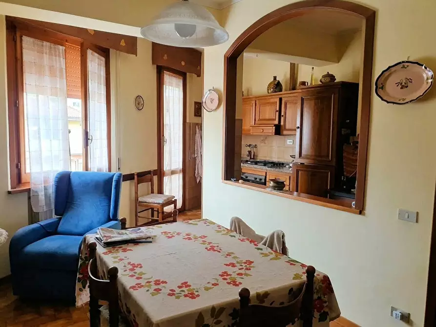Immagine 8 di Appartamento in vendita  in piazza Dante, 6 a Chiusi