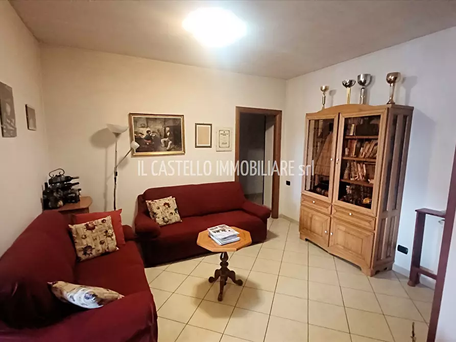 Immagine 2 di Appartamento in vendita  in Via Dei Ciclamini, 1 a Montepulciano