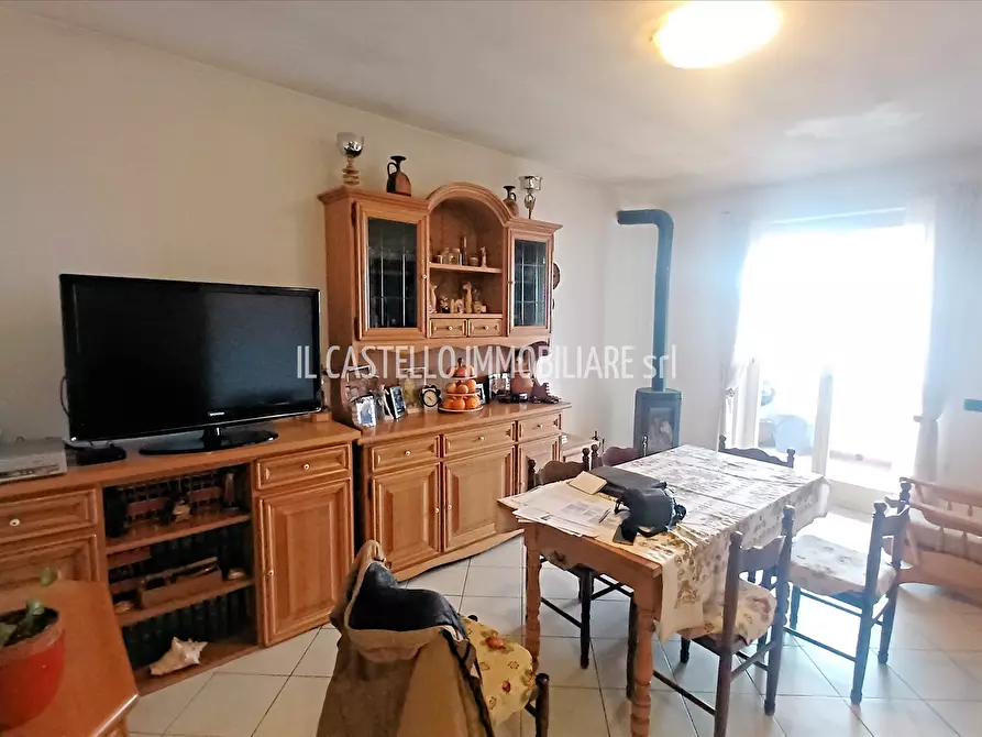 Immagine 3 di Appartamento in vendita  in Via Dei Ciclamini, 1 a Montepulciano