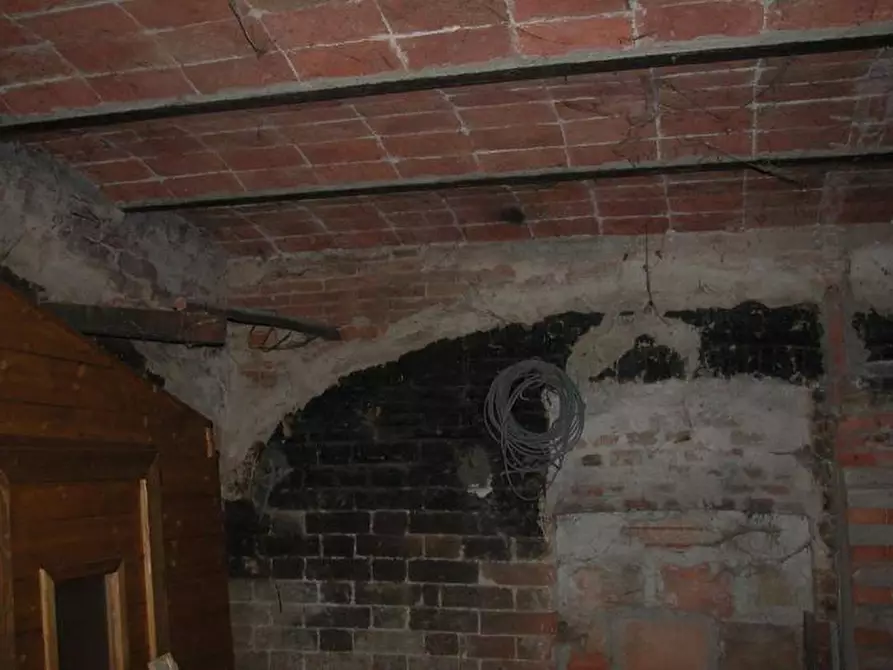 Immagine 7 di Rustico / casale in vendita  a Sinalunga