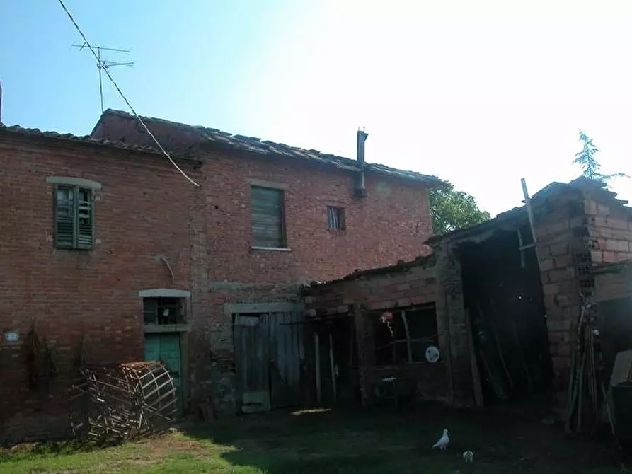 Immagine 8 di Rustico / casale in vendita  a Sinalunga