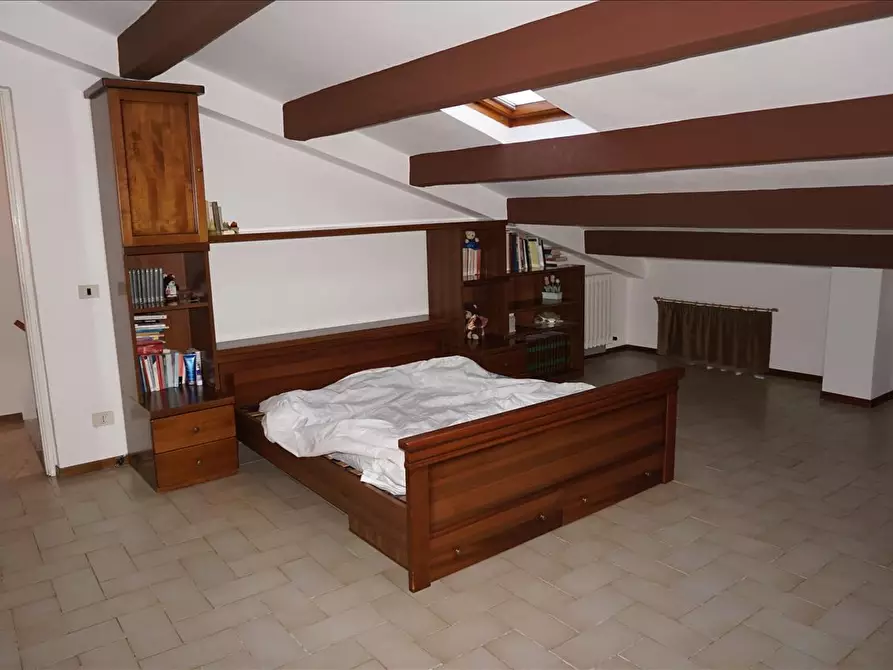 Immagine 9 di Appartamento in vendita  a Sarteano