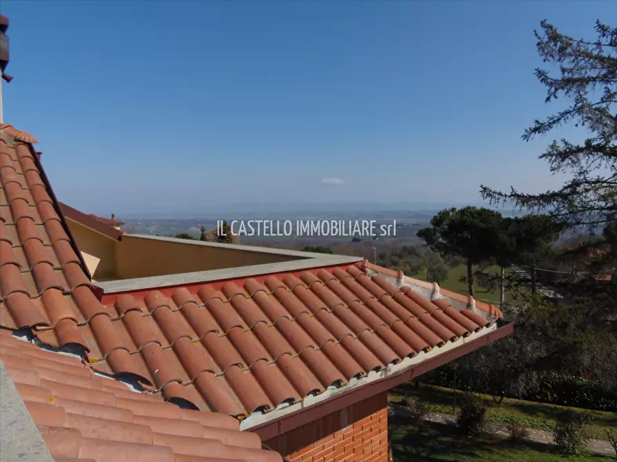 Immagine 9 di Appartamento in vendita  a Sarteano