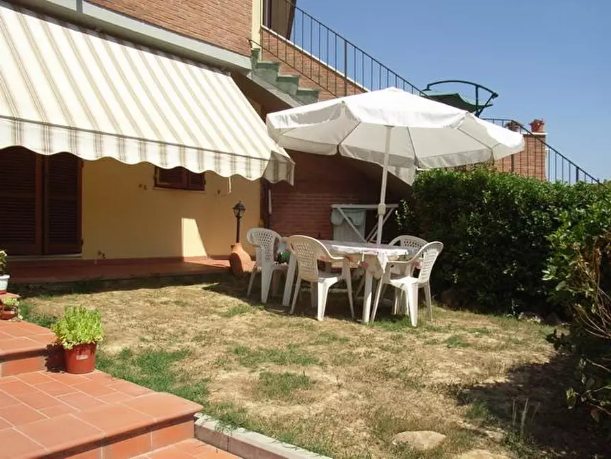 Immagine 4 di Appartamento in vendita  in via Querce, 16 a Foiano Della Chiana