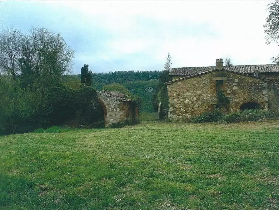 Immagine 7 di Rustico / casale in vendita  a Sarteano