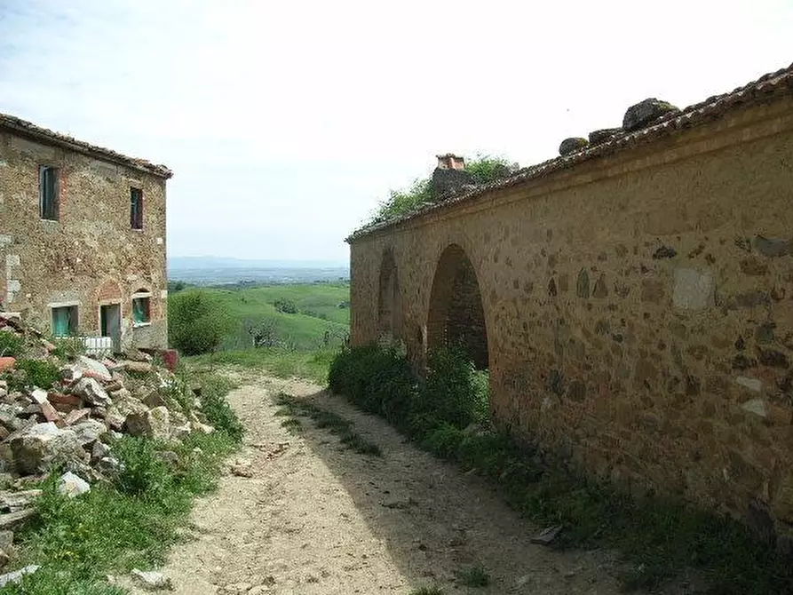 Immagine 3 di Rustico / casale in vendita  a Torrita Di Siena