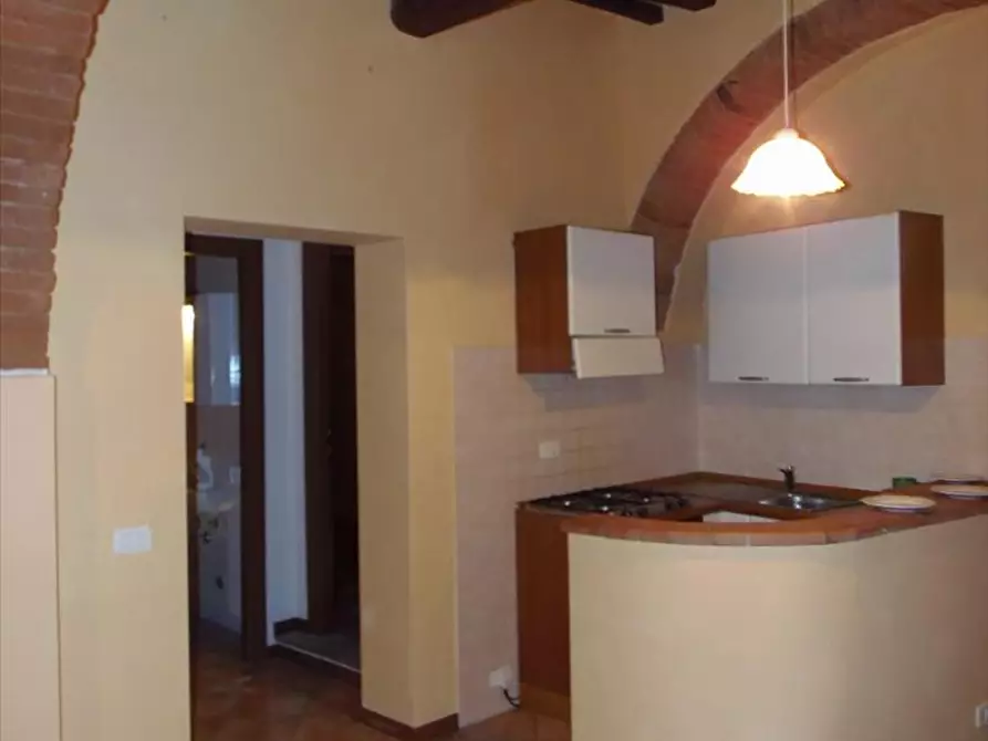 Immagine 4 di Appartamento in vendita  a Sinalunga