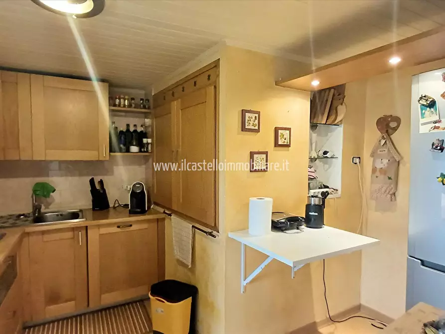 Immagine 4 di Appartamento in vendita  in Corso Giuseppe Garibaldi, 20 a Sarteano