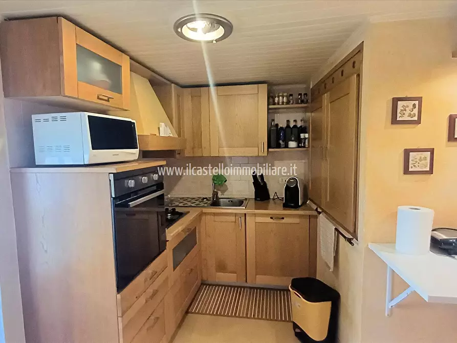 Immagine 5 di Appartamento in vendita  in Corso Giuseppe Garibaldi, 20 a Sarteano