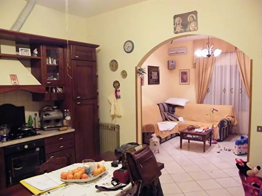 Immagine 3 di Appartamento in vendita  a Sinalunga