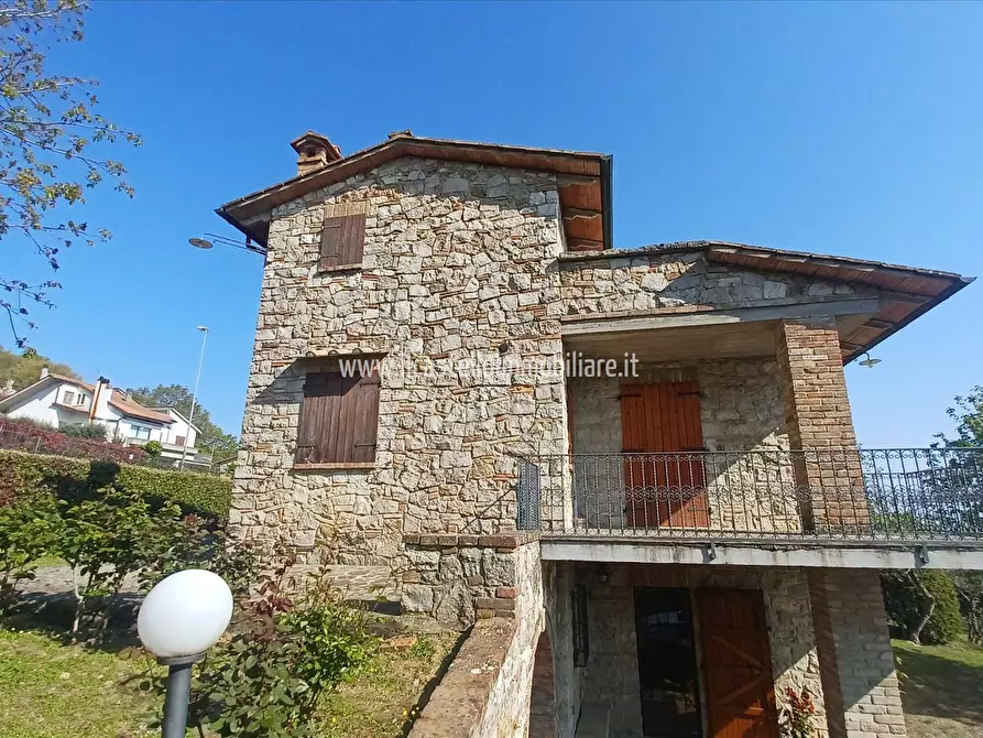 Immagine 4 di Villa in vendita  in viale Europa, 54 a Sarteano