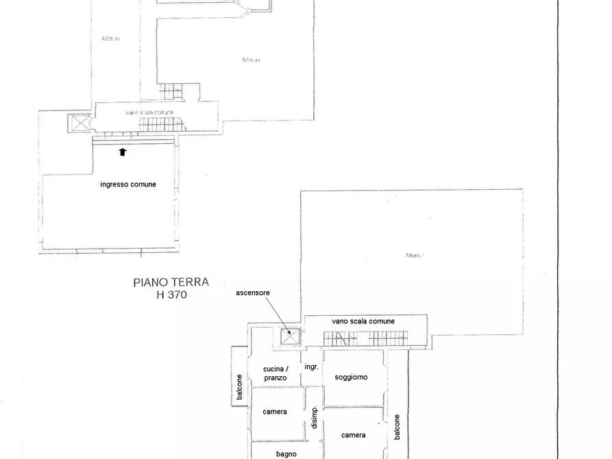Immagine 11 di Appartamento in vendita  in piazza Della Stazione, 31 a Sinalunga