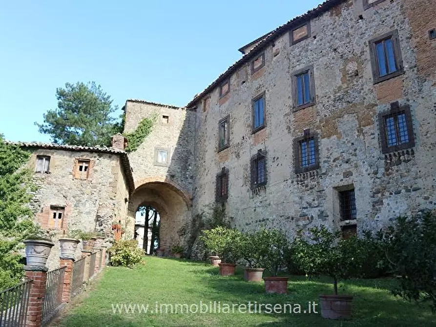Immagine 2 di Rustico / casale in vendita  a Orvieto